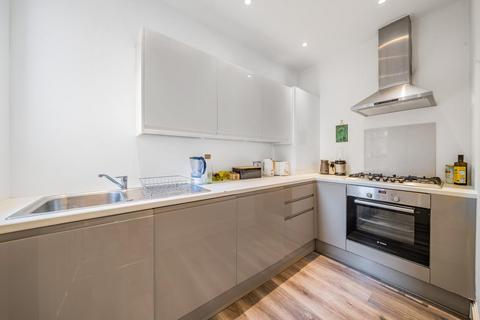 Flat 2, 39 Mill Hill Road, London, W3 8JE