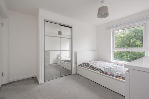 2 bedroom flat for sale, Flat 18, 1 Sunnybank Place, Edinburgh, EH7 5TJ