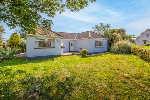 2 bedroom detached house for sale, Les Nouettes, Forest, Guernsey