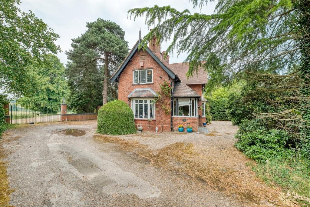 Parkhall Lodge, Birmingham Road... 4 bed detached house for sale £695,000