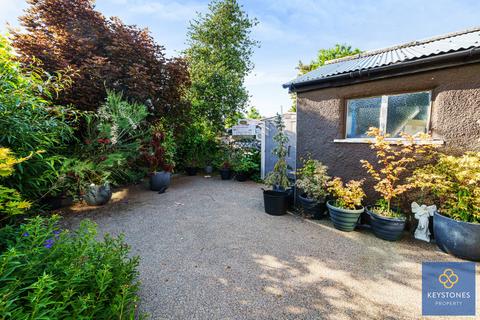 151 Carter Drive, Romford, RM5 2UX