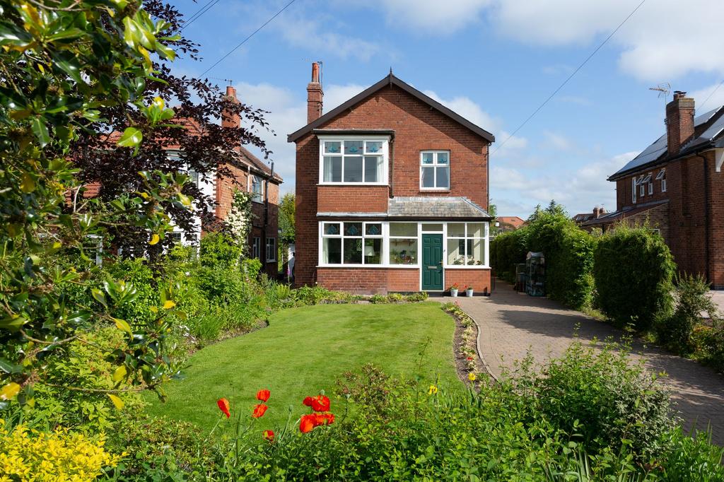 Stockton Lane, York, YO31 4 bed detached house for sale £700,000
