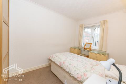 1 bedroom flat for sale, Henry Street, Lytham