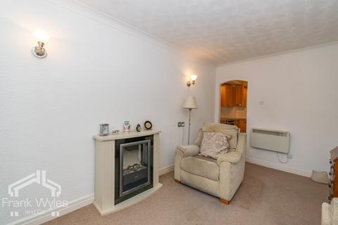 1 bedroom flat for sale, Henry Street, Lytham