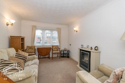 1 bedroom flat for sale, Henry Street, Lytham