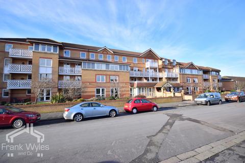 1 bedroom flat for sale, Kings Road, Lytham St Annes, Lancashire