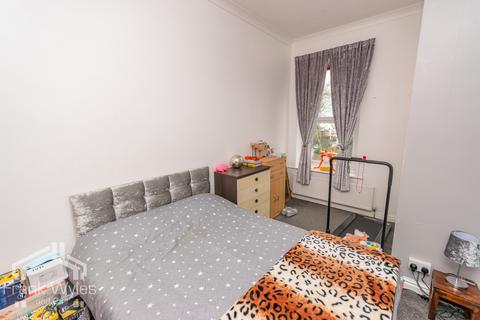 2 bedroom flat for sale, The Crescent, Lytham St Annes, Lancashire