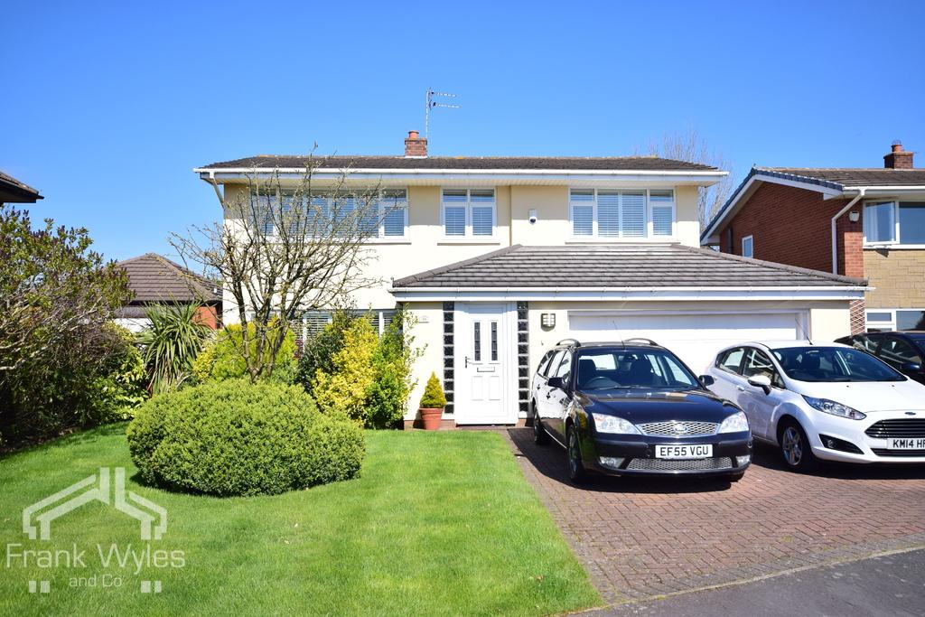 Silverdale Road, St Annes on Sea... 4 bed detached house £335,000