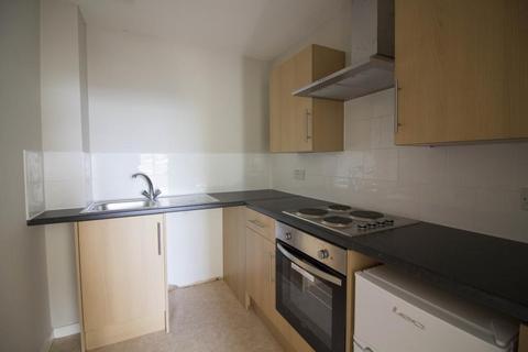 1 bedroom flat to rent, Croft Street, Dewsbury, WF13 1AR