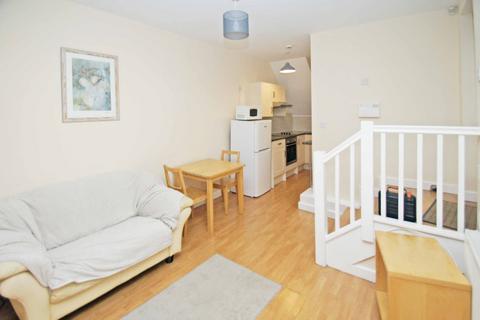 undefined, Heathfield Terrace, Headingley, Leeds, LS6