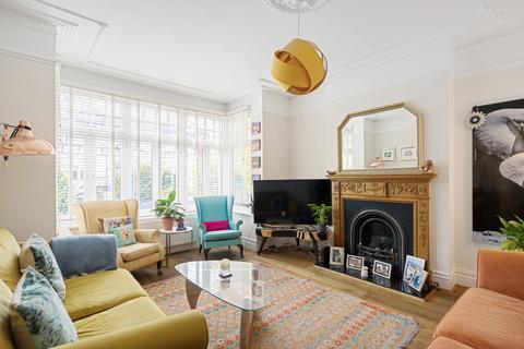31 Rathgar Avenue, London, W13 9LP