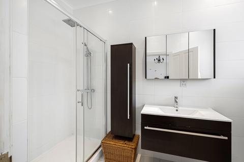 31 Rathgar Avenue, London, W13 9LP