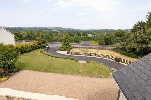 4 bedroom detached house for sale, Carmarthen Road, Llanybydder, Carmarthenshire.