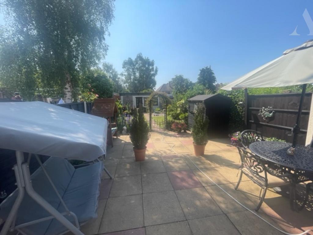 83 hodge hill road garden