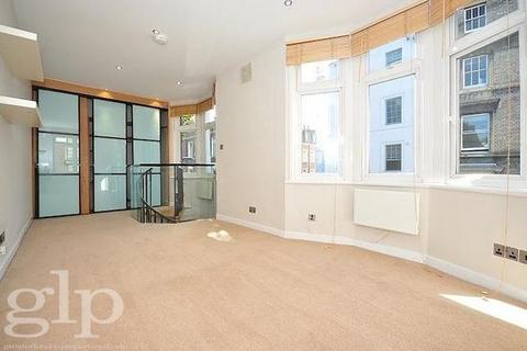 1 bedroom apartment to rent, Wardour Street W1D