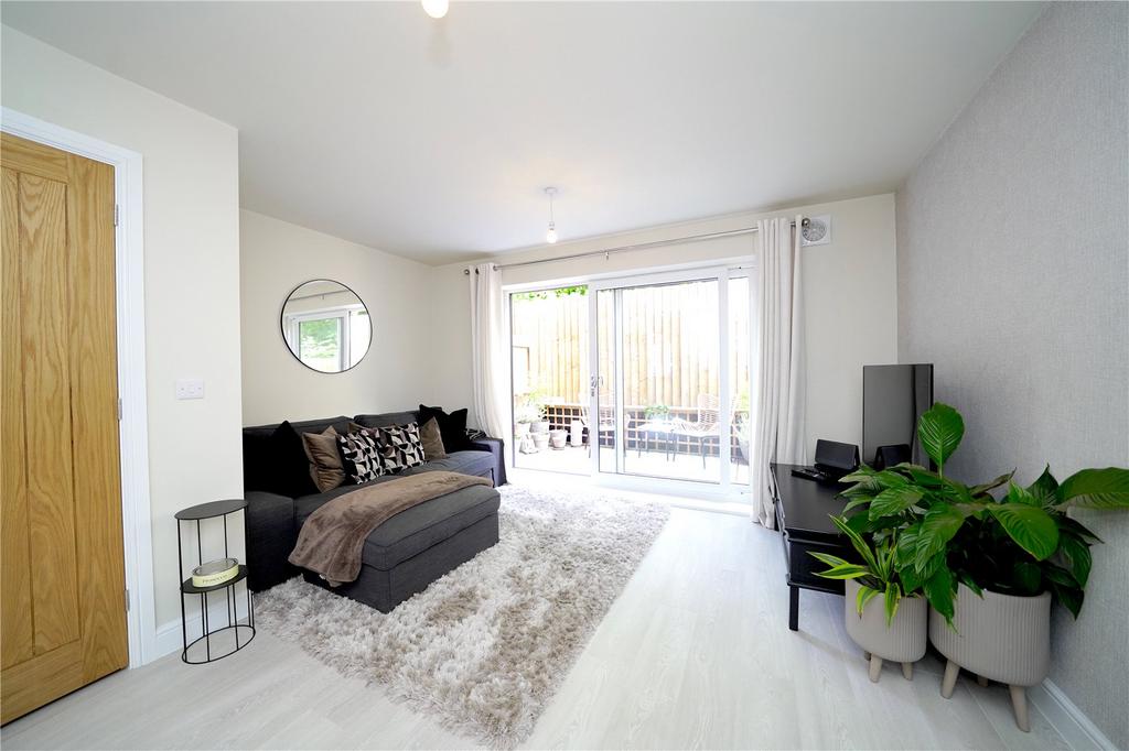 Old Coleham, Coleham, Shrewsbury, Shropshire, SY3 3 bed end of terrace