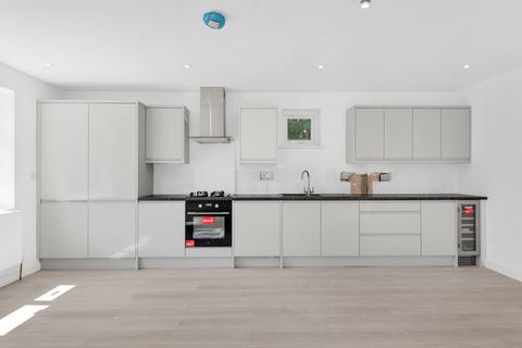 591a Westhorne Avenue, London, SE9 6JX