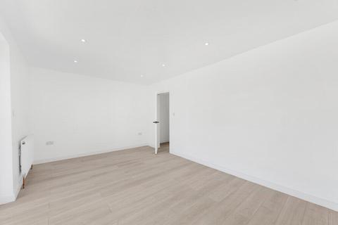 591a Westhorne Avenue, London, SE9 6JX