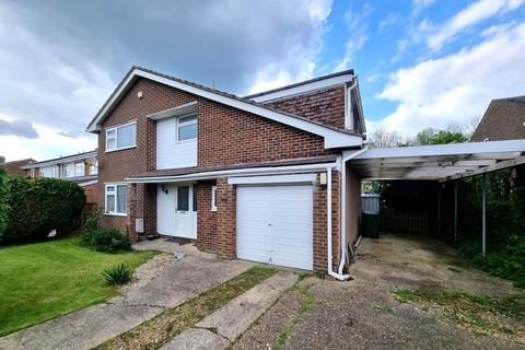 33 High Mead, Fareham, PO15 6BL