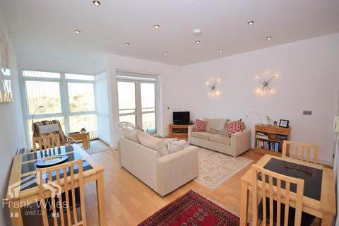 2 bedroom flat for sale, Clifton Drive North, Lytham St Annes, Lancashire