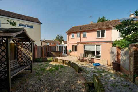34 Edinburgh Drive, Didcot, OX11 7HT