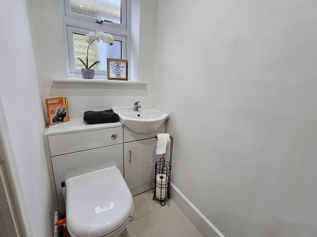 Ground floor WC
