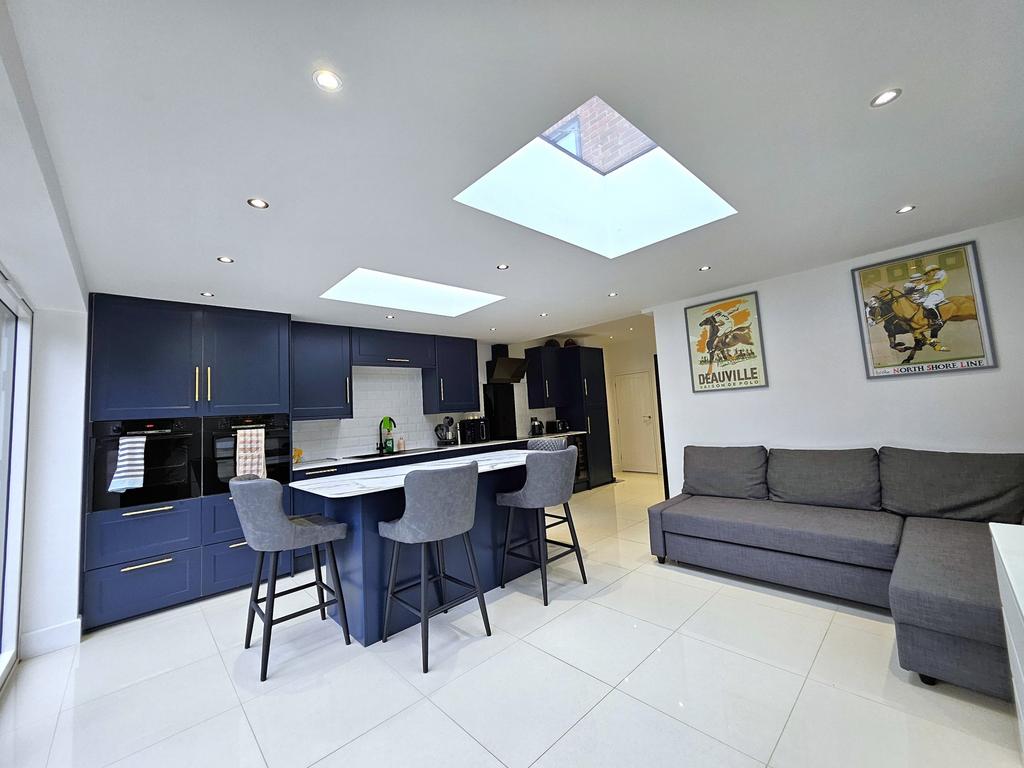 Kitchen - Breakfast room