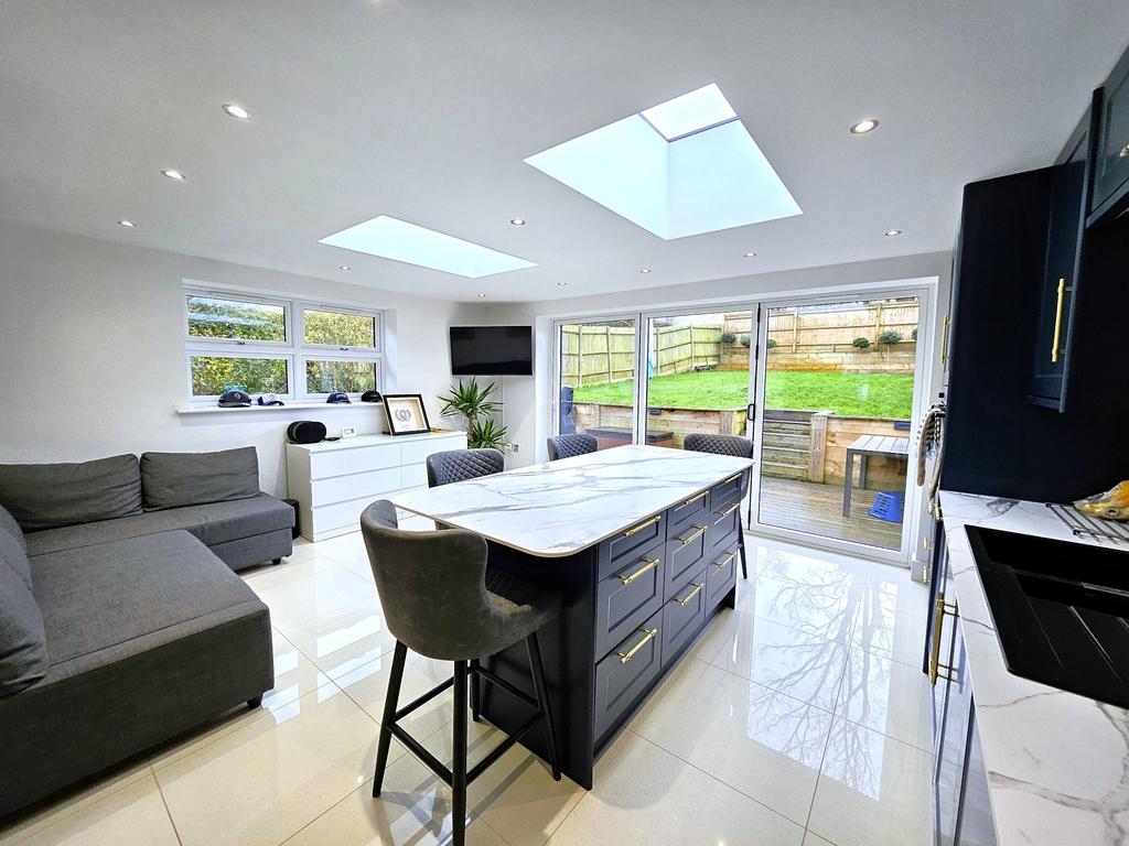 Kitchen - Breakfast room