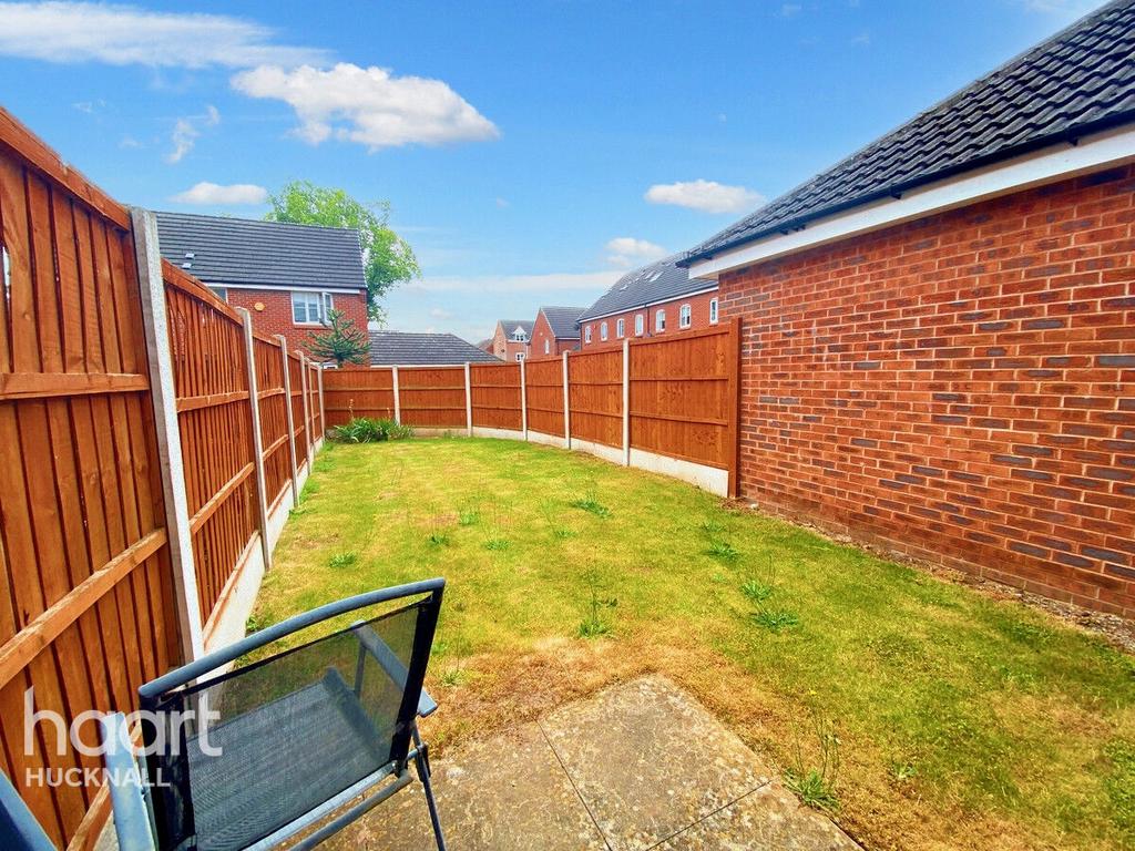 Burberry Avenue, Hucknall, Nottingham 2 bed coach house for sale £150,000