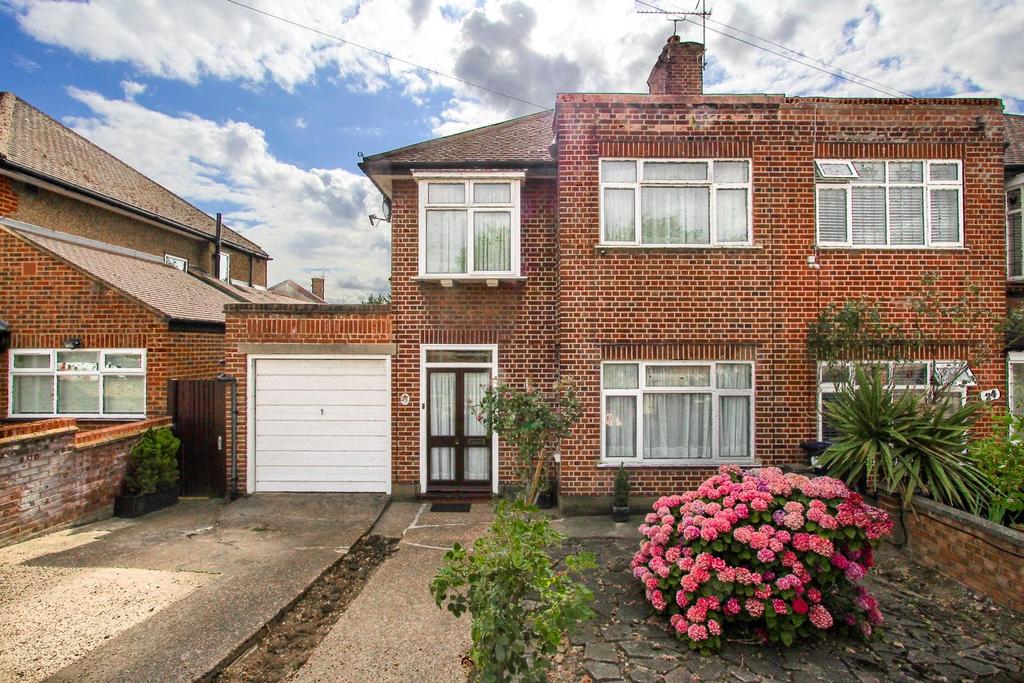 Alders Road, Edgware, HA8 3 bed semi-detached house for sale - £650,000