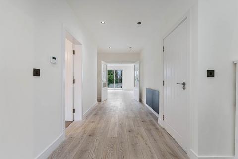 4 bedroom bungalow for sale, Barnhilll Road, Prestwich
