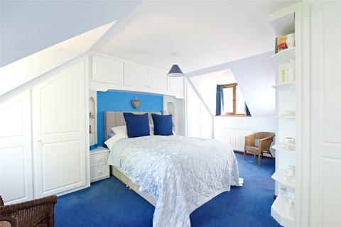 5 bedroom detached house for sale, Church Street, Gawcott, Buckinghamshire, MK18