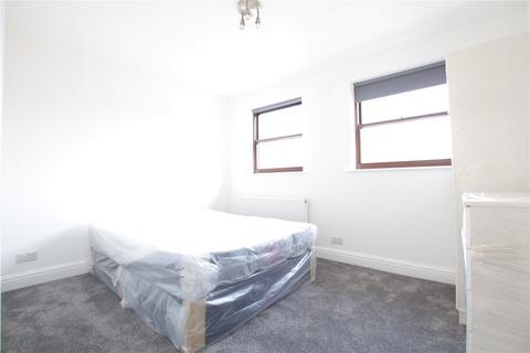 4 bedroom semi-detached house to rent, Deal Street, London, E1
