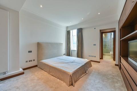 3 bedroom flat to rent, Grosvenor Square, Mayfair, London, W1K