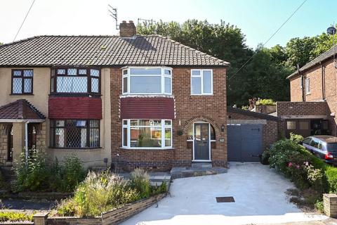 3 bedroom semi-detached house to rent, Newland Park Drive, Hull Road, York, YO10