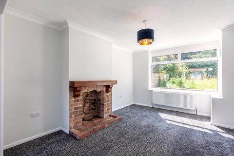 3 bedroom semi-detached house to rent, Newland Park Drive, Hull Road, York, YO10