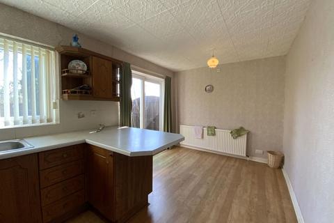 8 Rufford Close, Ashton-under-lyne, OL6 8XA