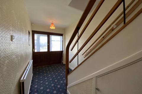 8 Rufford Close, Ashton-under-lyne, OL6 8XA