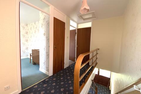 8 Rufford Close, Ashton-under-lyne, OL6 8XA