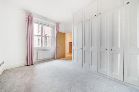 4 bedroom flat for sale, Moscow Road,  London,  W2