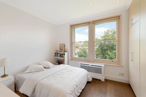 2 bedroom flat for sale, Elm Park Gardens, Chelsea, London