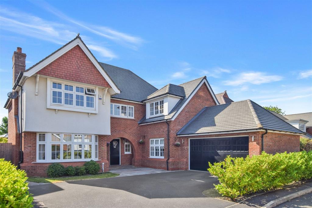 Stromford Close, Lancaster Place, Widnes 5 bed detached house for sale