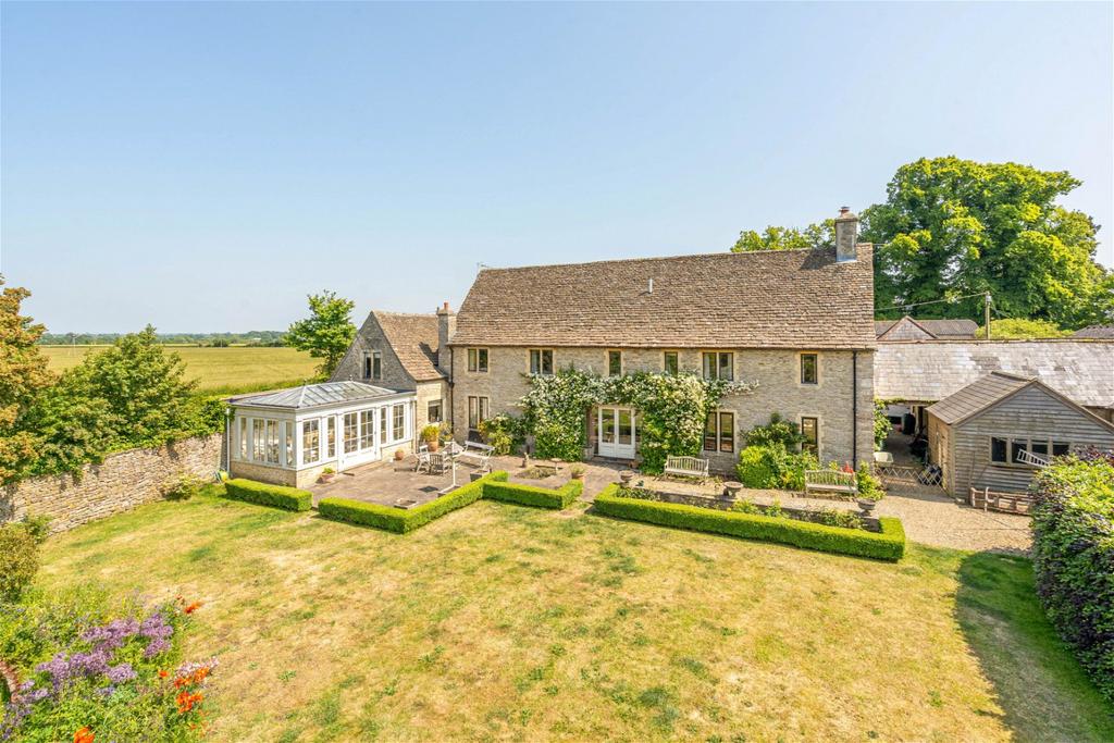 Foxley 5 bed barn conversion for sale £1,500,000