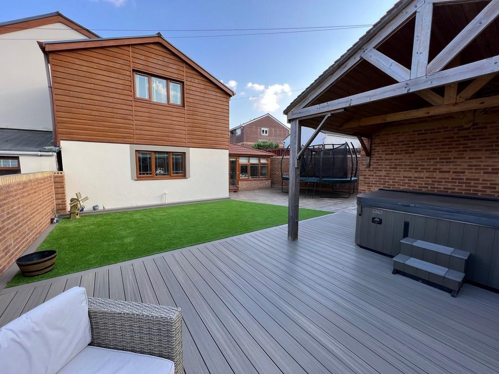 Parry Street Ton Pentre Toin Pentre 3 bed end of terrace house for