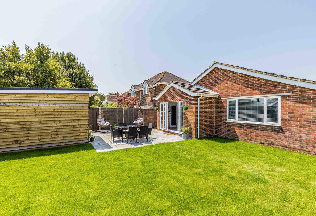 Havant Road, Hayling Island, Hampshire 3 bed detached bungalow for sale