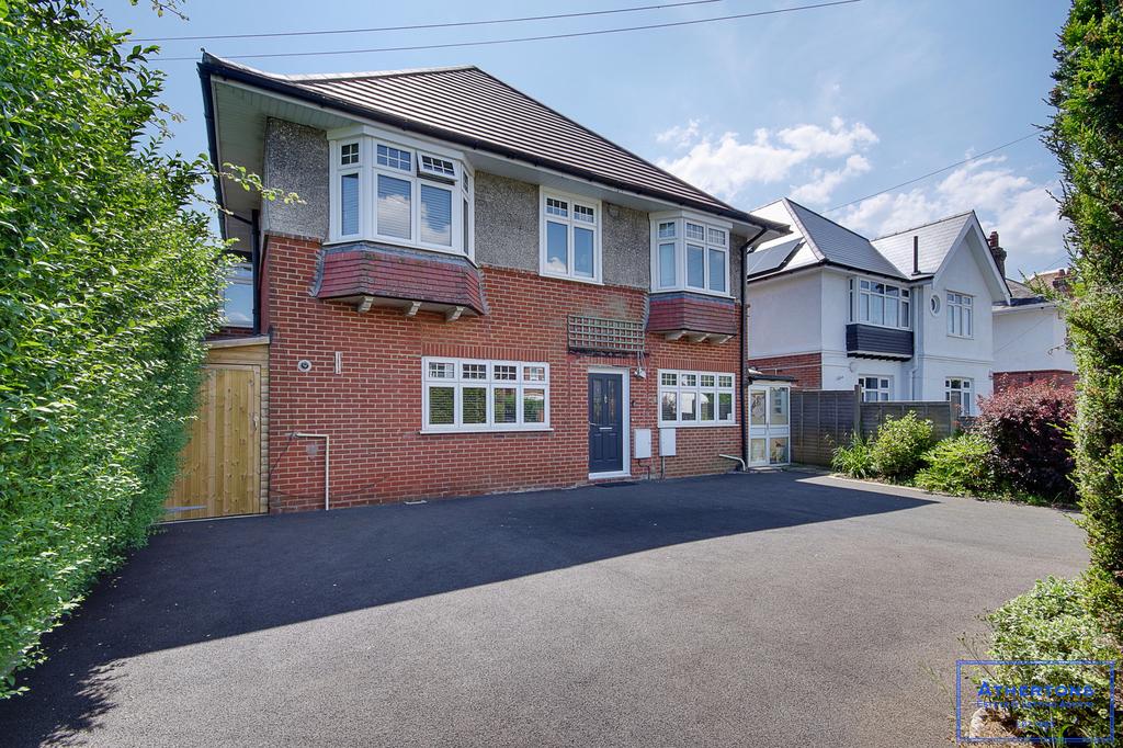 Lowther Road, Bournemouth, BH8 5 bed detached house £775,000