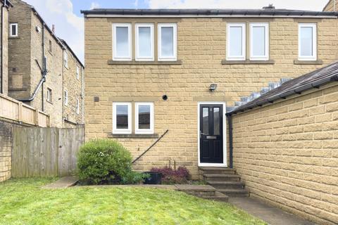 3 bedroom detached house for sale, Hardy Place, Brighouse, HD6 2PW