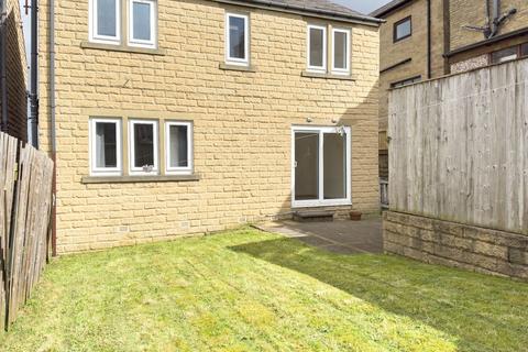 3 bedroom detached house for sale, Hardy Place, Brighouse, HD6 2PW