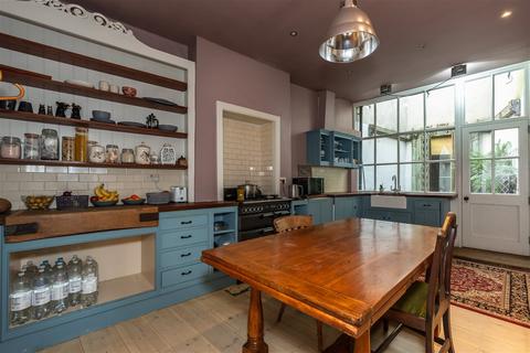 4 bedroom terraced house for sale - Christchurch Street East, Frome, BA11 1QH