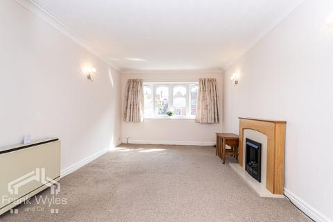 1 bedroom flat for sale - Henry Street, Lytham , Lancashire